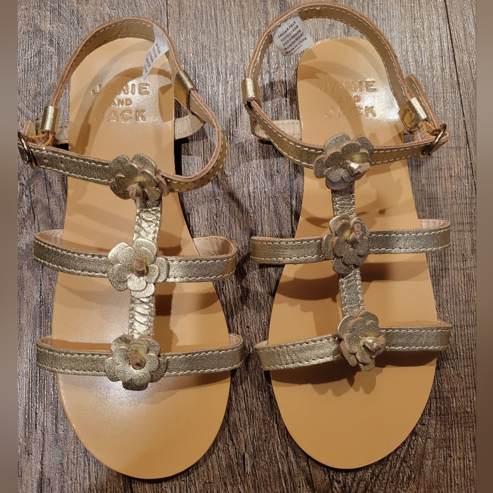 NWOB Janie and Jack Flower Sandal Size 1y